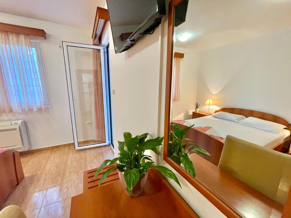 Apartment Boreta Becici