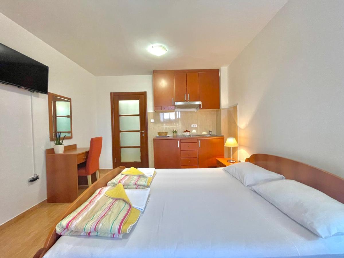 Apartment Boreta Becici *