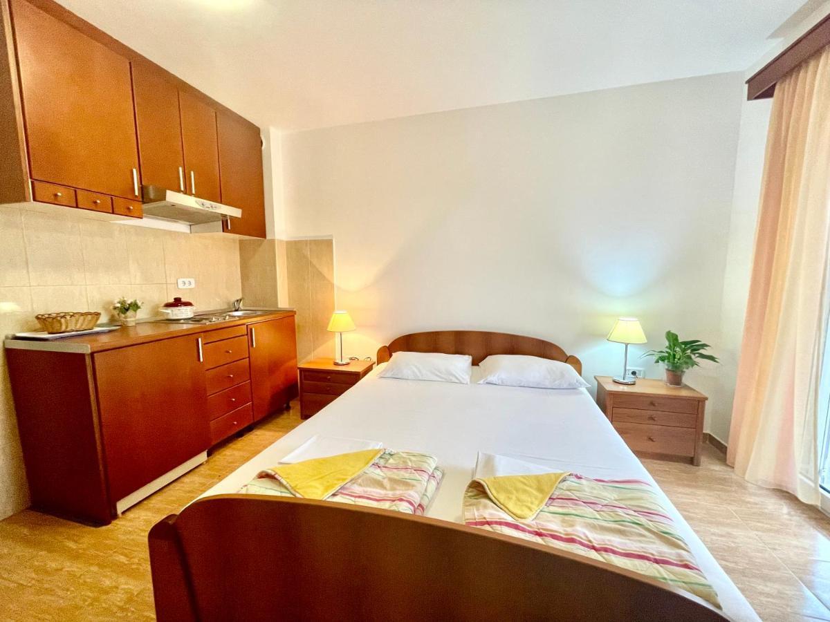 Apartment Boreta Becici